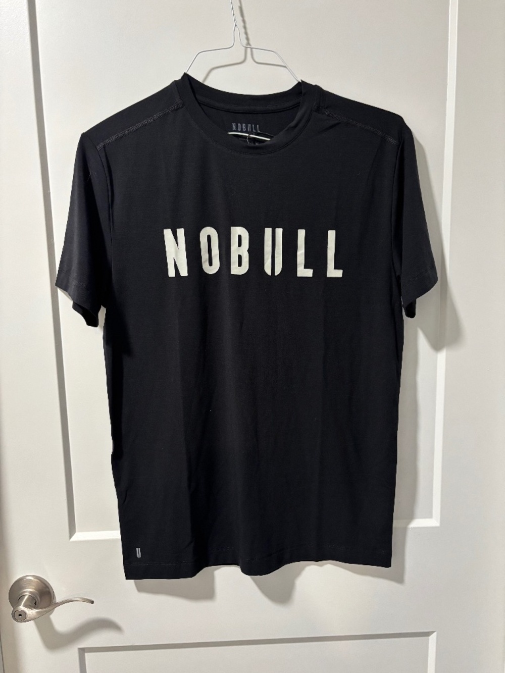 NOBULL Black Tee M